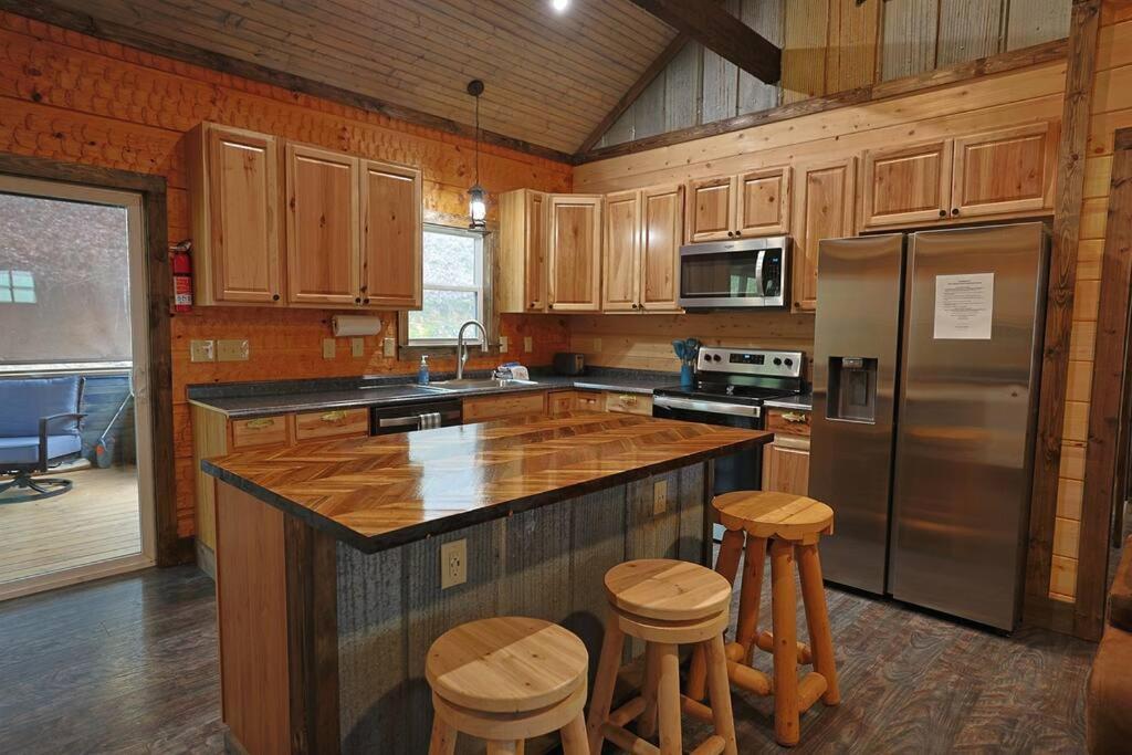 Rustic Modern Cabin With Hot Tub Near Rafting And Great Smokey Mountains Bryson City Bagian luar foto